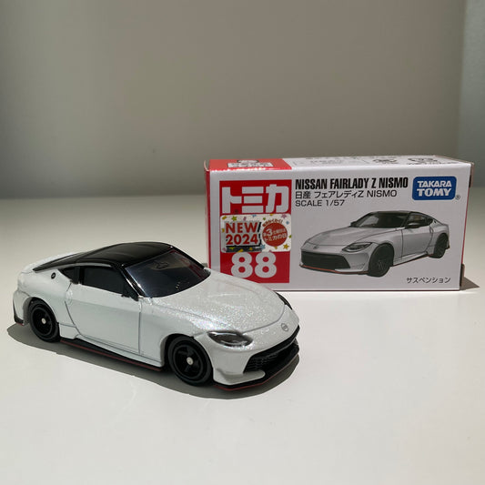 TOMICA Nissan Fairlady Z Nismo