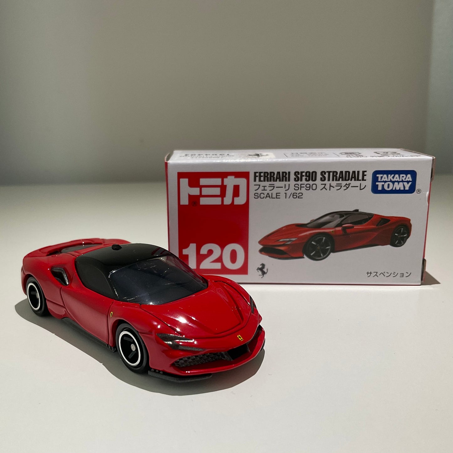 TOMICA Ferrari SF90 Stradale